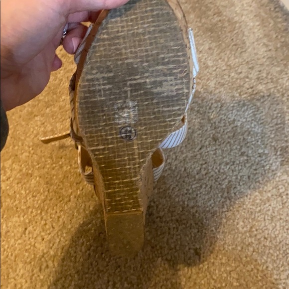 Wedges - Picture 4 of 6